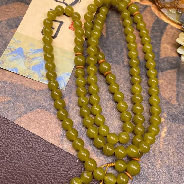Liaoning Avocado Jade Mala Bracelet Necklace Set