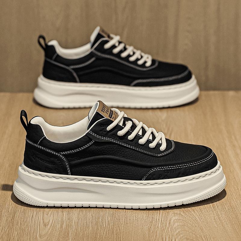 High quality light luxury comfortable four seasons new lightweight breathable casual shoes comfortable soft-soled sports shoes