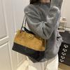 Premium large-capacity bag women's new versatile chain messenger bag fashionable commuter shoulder armpit bag