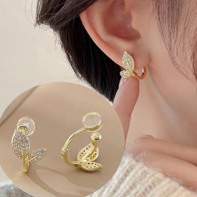 No Piercing Ear Clip Leaf Earrings Femal Luxury Delicate Silicone Rhinestone Earrings