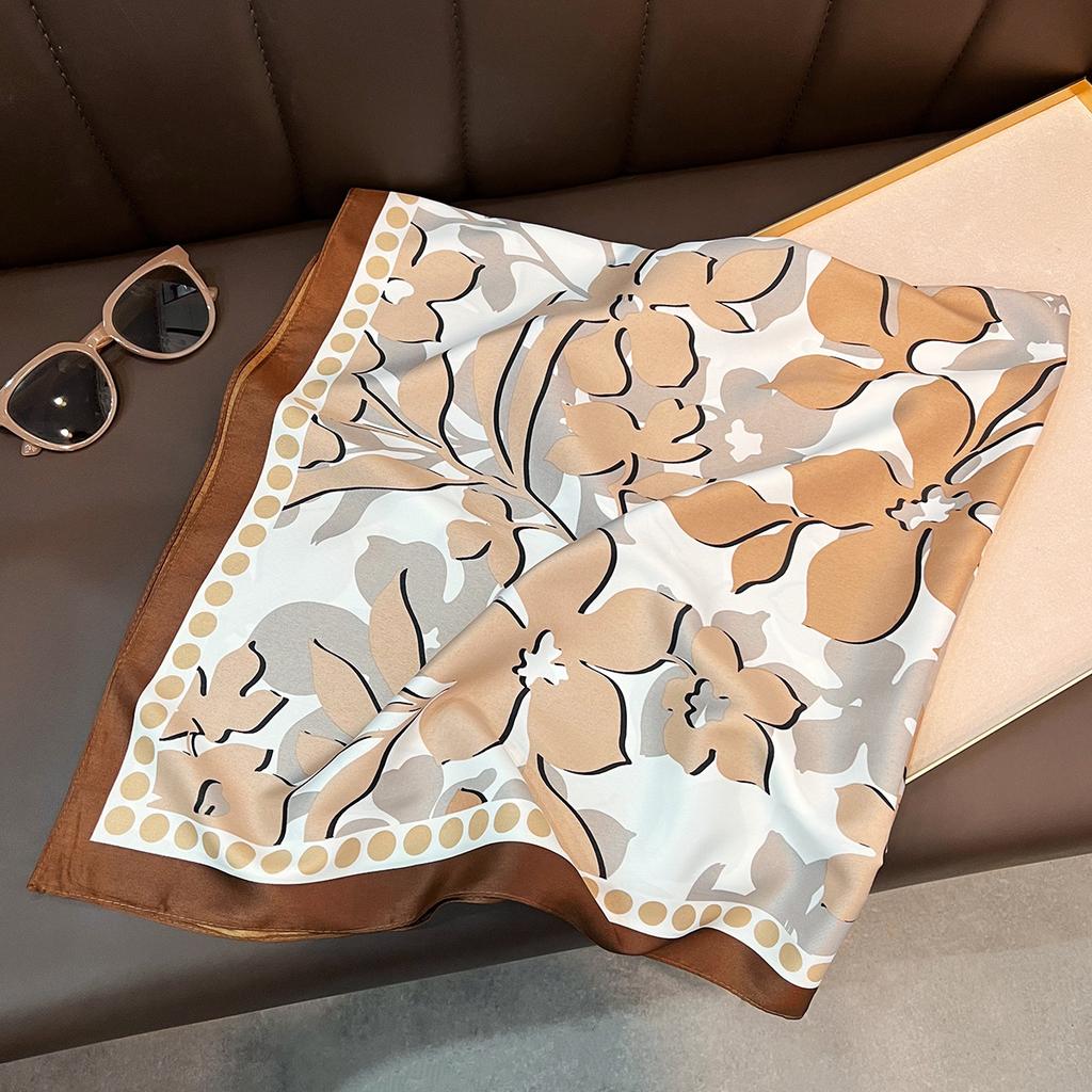 Autumn and Winter New Versatile Small Fragrant Square Scarf Women's Camellia Print 91cm Large Square Scarf Scarf Shawl Dual-purpose Scarf