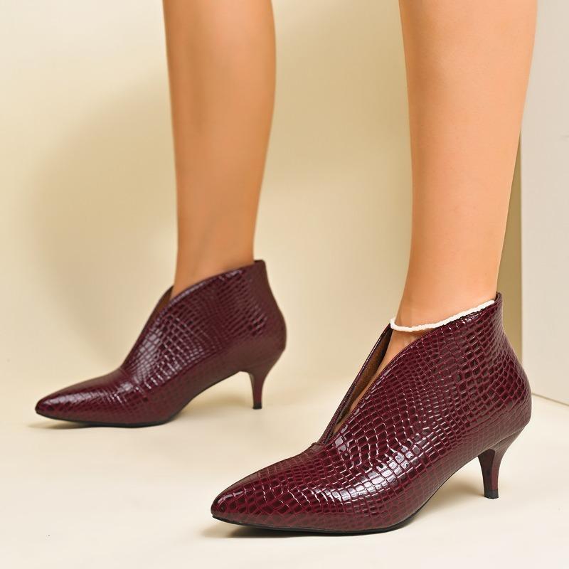 pointed mouth, patent leather short boots, women's thin high heels, new snake skin pattern Martin boots in autumn and winter, thin leather boots