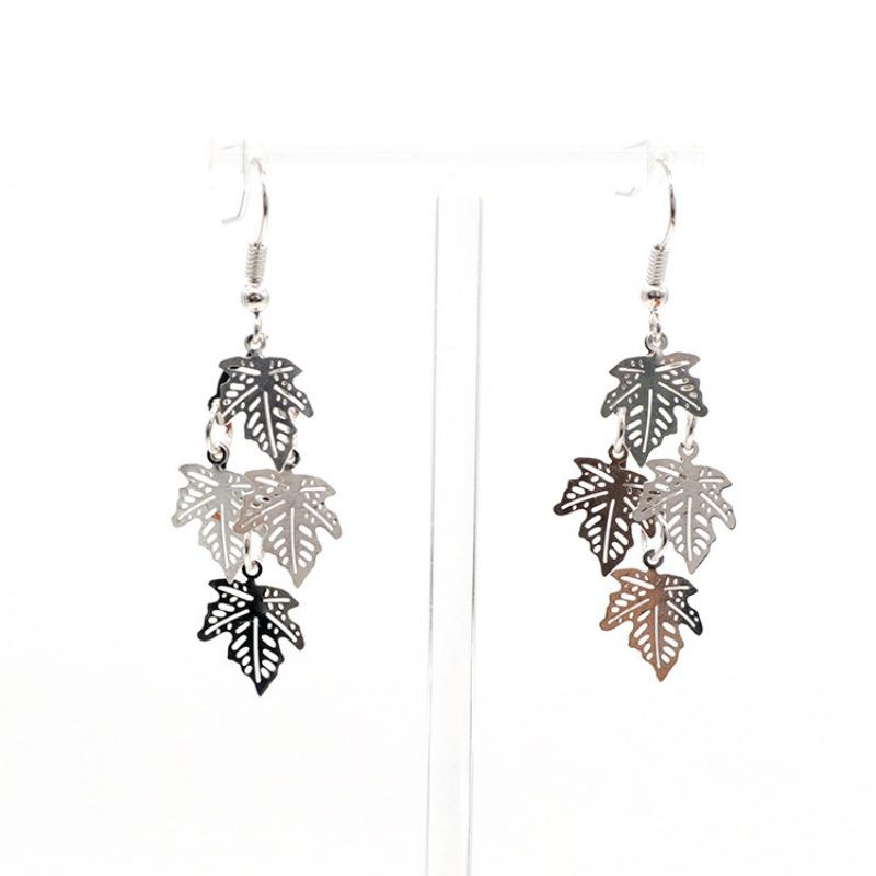 French New Style Fresh Leaf-shaped Tassel Earrings
