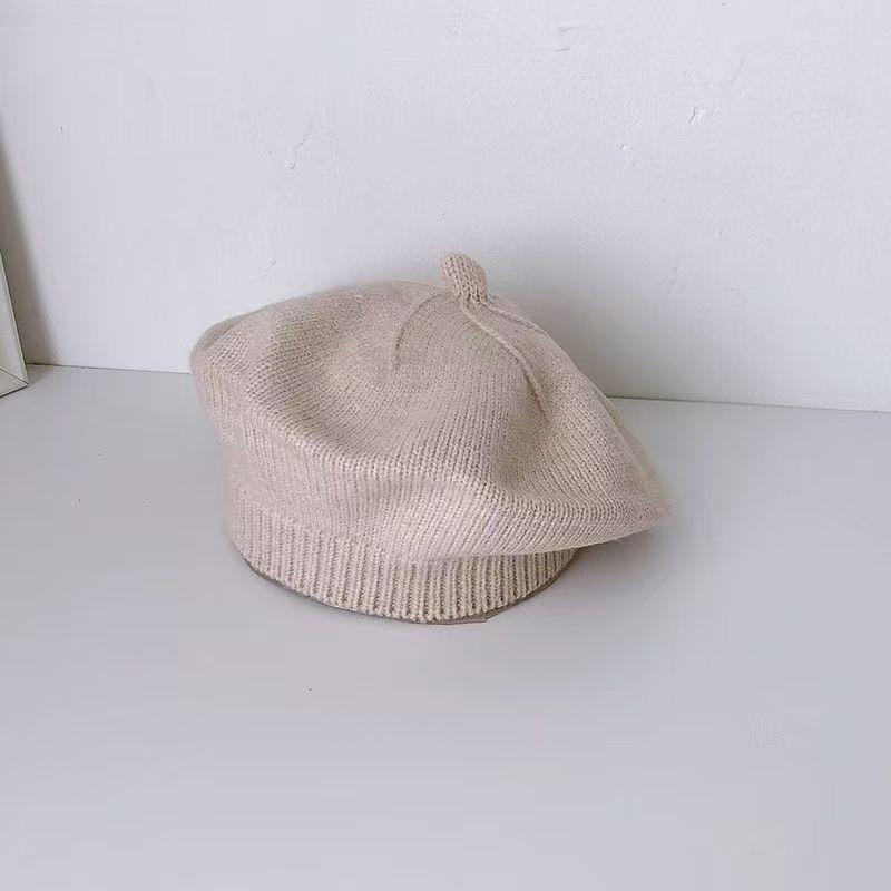 Children's Berets 1 To 3 Years Old Winter Knitted Warm Boys and Girls Go Out Cartoon Bear Pumpkin Hat Trendy