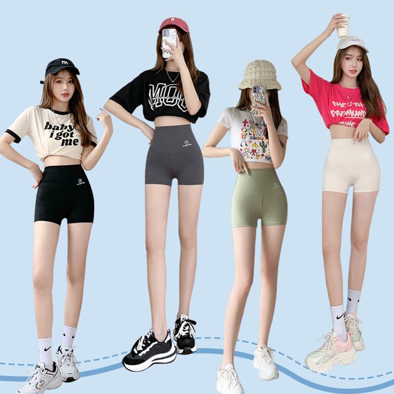 Pantaloni estivi sottili a tre punti Abbigliamento esterno antiriflesso da donna Sollevamento della pancia Pantaloncini da yoga con fondo per Barbie da equitazione