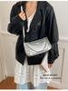 Retro Lightweight Riveted Chain 2026 Fashion Crossbody Baguette Bag