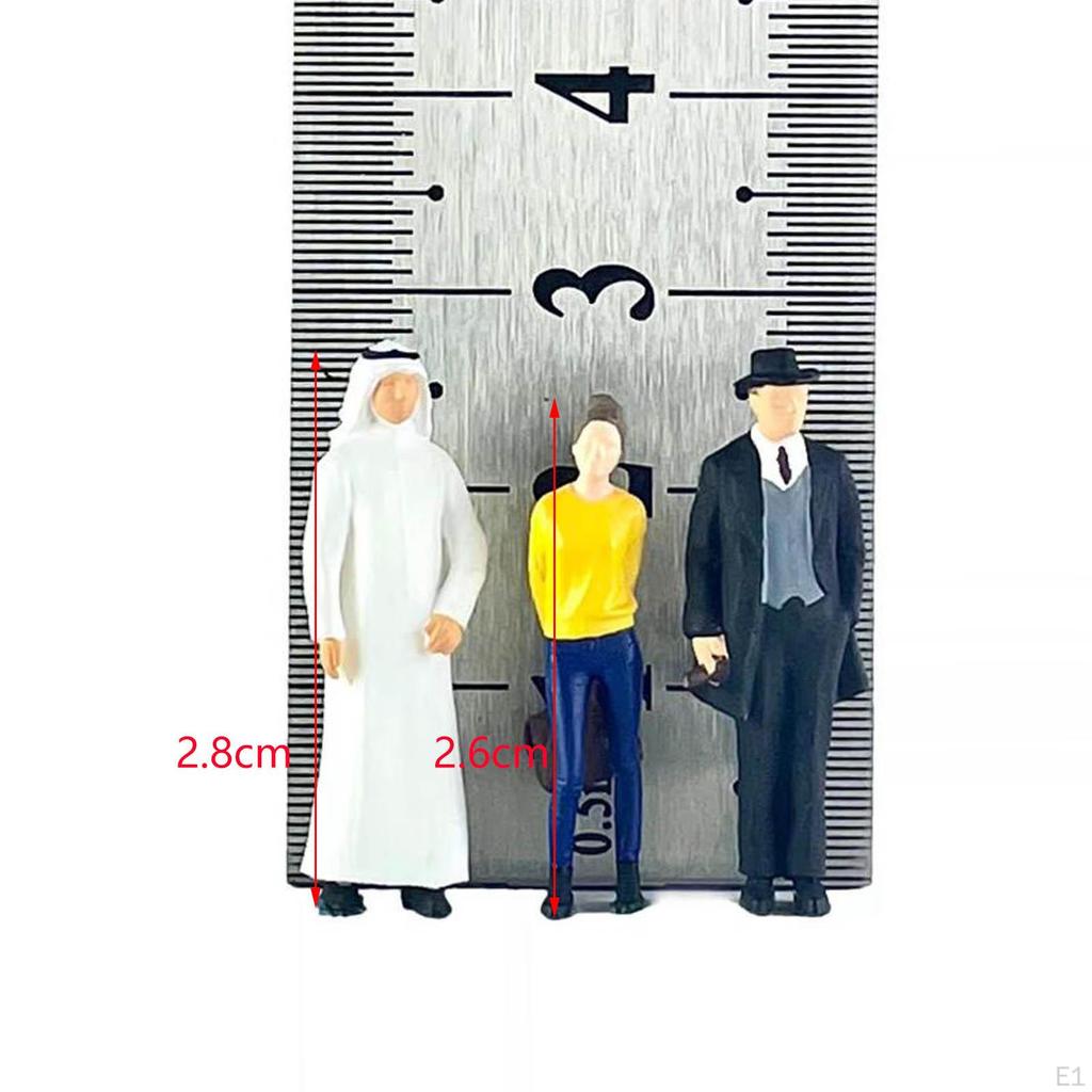 3 Pieces 1:64 Figure Model Resin Men and Woman Tiny People Painted for Building Kits Fairy Gardens