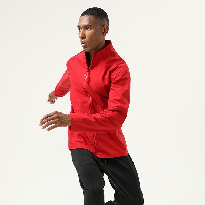 

Осенне-зимняя куртка-ветровка из софтшелла: Унисекс водоотталкивающая спортивная куртка S (for 80-100 kg) красный