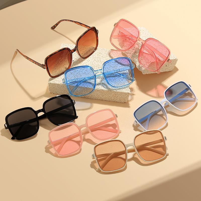 Large Box Sunscreen Fashion Sunglasses Women'S Uv Protection Gradual Change Color Korean Version Of Glasses Men'S Street Sunglasses