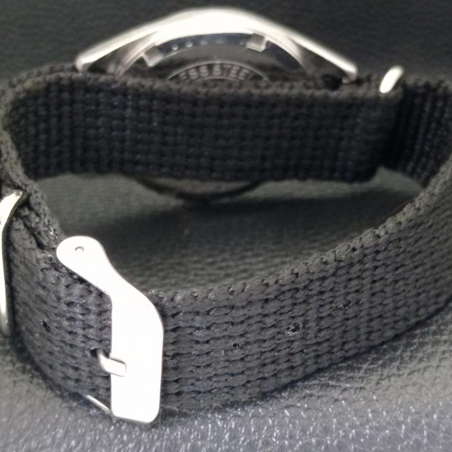 HMT JAWAN AUTENTYCZNY INDYJSKI MĘSKI Z NAKIĘCANĄ RĘCZNIE CZARNYM CYFERBLATEM ZEGAREK a600045-5