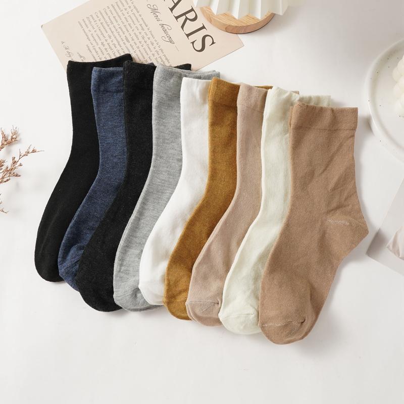 Versatile Solid Color Mid Tube Socks Japanese Casual Breathable Pile Socks Comfortable