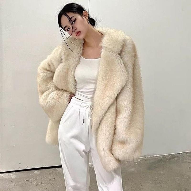 Autumn and Winter New Thickened Imitation Fox Fur Integrated Light Temperament Long Leather Coat Coat Women