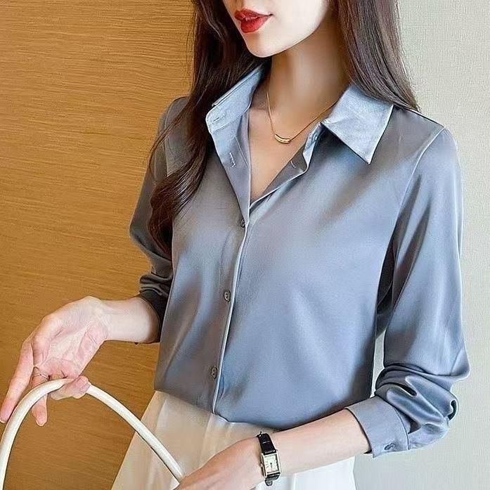 

Mulberry Silk Seamless Long Sleeve Shirt - Iron-Free, Solid Color, New Spring/Summer Style XL (100-115 cm)