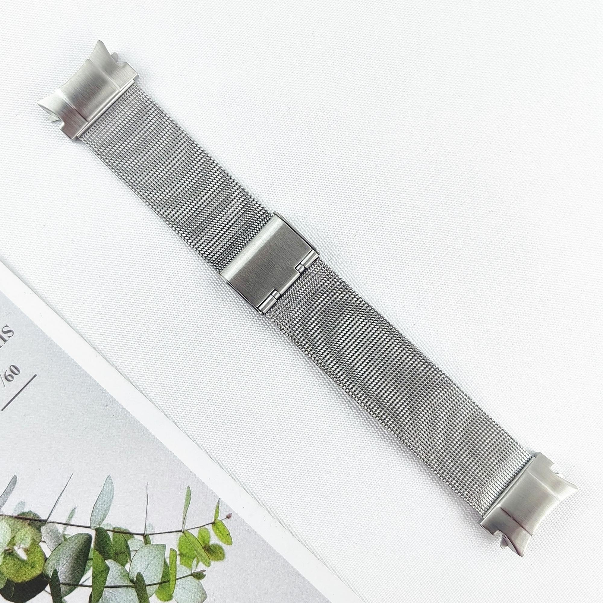 

Для Samsung Galaxy Watch6 40мм 44мм/Watch6 Classic 43мм 47мм/Watch 5 40мм 44мм/Watch4 40мм 44мм Металевий ремінець Міланський годинниковий браслет із застібкою Silver