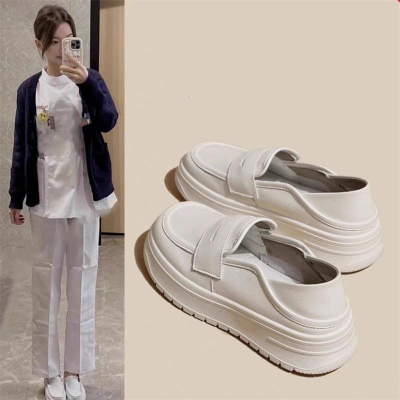 Hospital nurse shoes soft sole breathable deodorant non-slip flat sole comfortable single shoes special for medical care