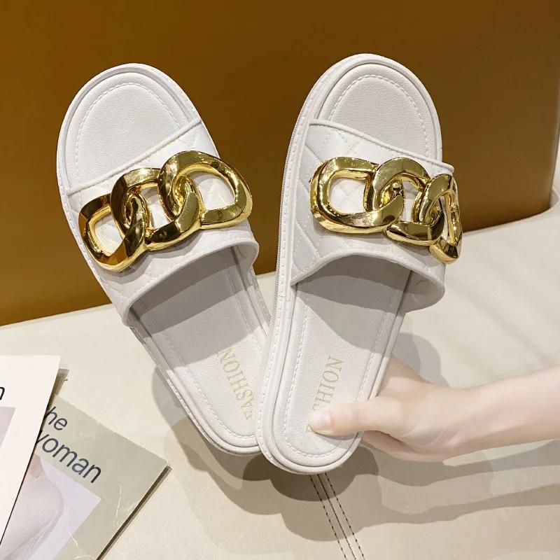 Fashion Luxury Summer New Sandals Women's Chain Links Korean Version Outdoor Wear Home and Indoor Personalized Beach Shoes