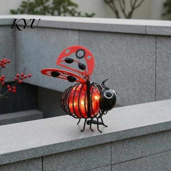 Outdoor Atmosphere Decorative Lights 2Pcs Solar Hanging Bee Lanterns, Waterproof Garden Lights, Cute Patio Lamps Insect Night for Porch Backyard Decor