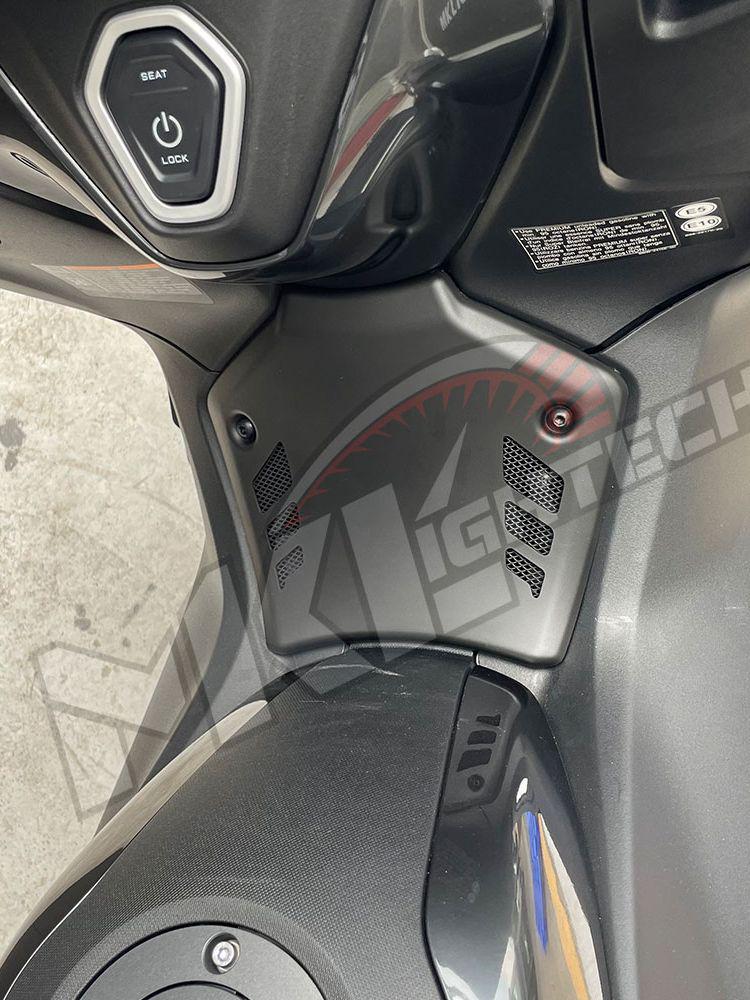 YAMAHA TMAX560 22-24 Throttle Protection Cover – Tunnel Panel Guard