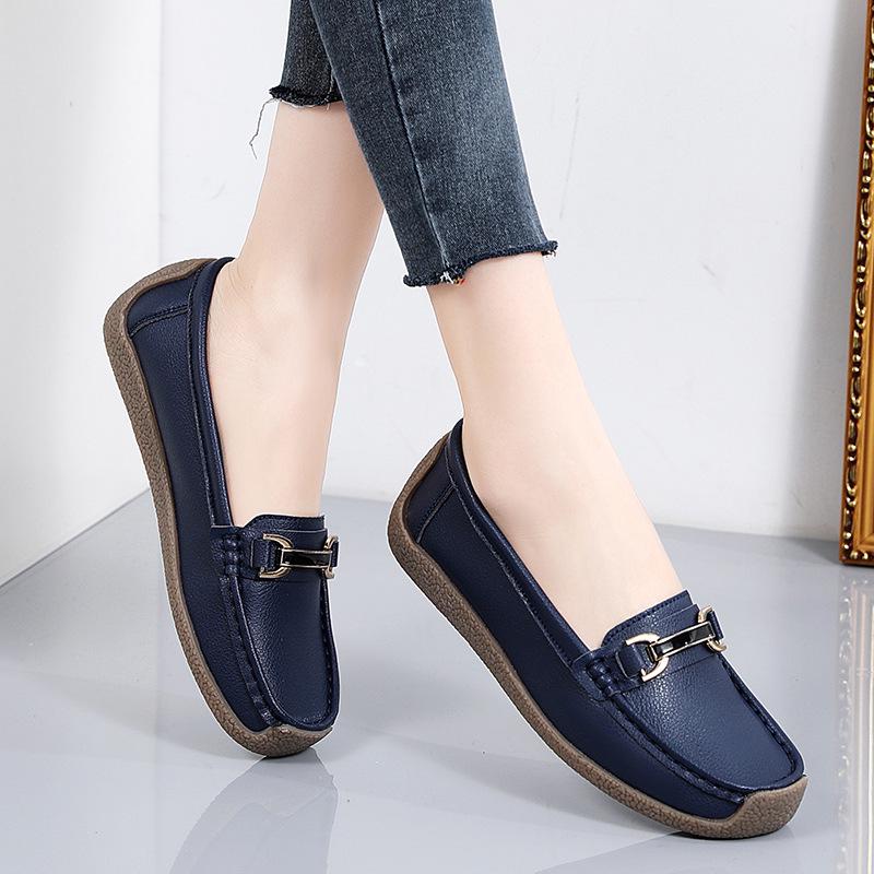 

Plus Size Women s Casual Spring Shoes 35-44: Fashionable, Versatile Mother Shoes 43