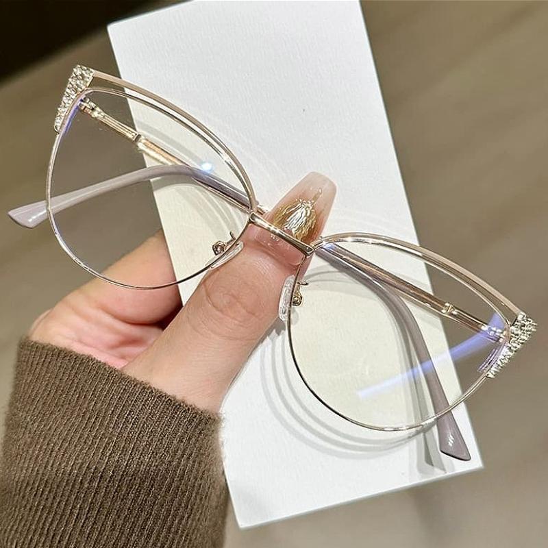 Fashionable Metal Eyeglass Frame for Women Exquisite Diamond Studded Anti Blue Light Glasses Cat Eye Computer Goggle Shades