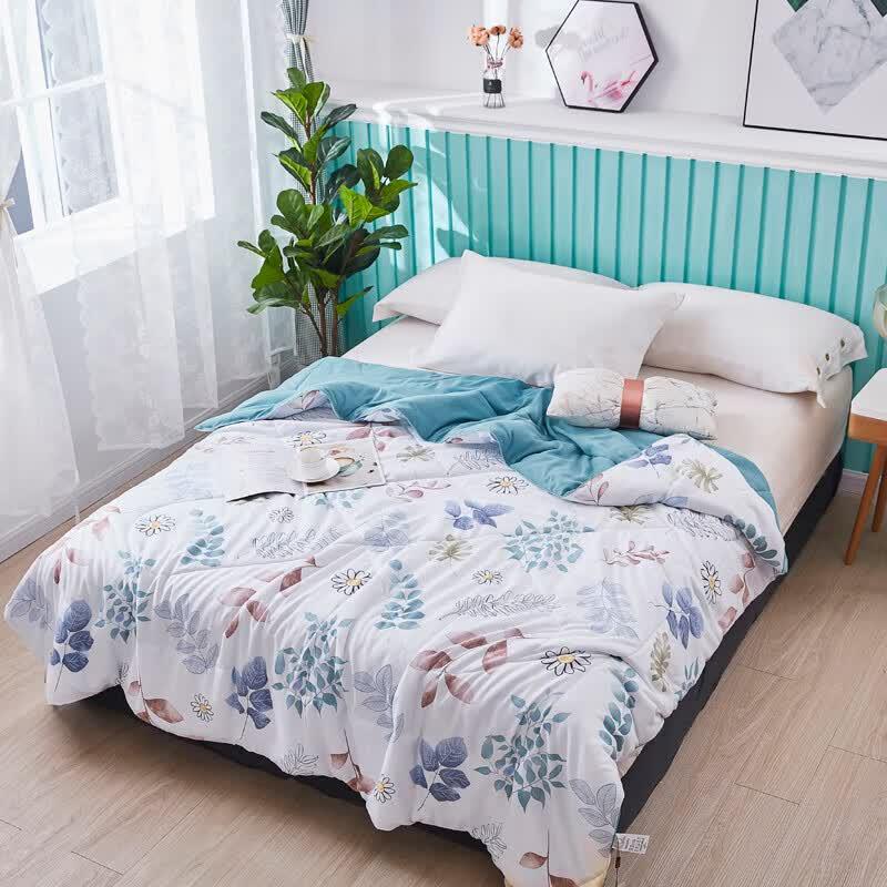 

IDONNA Soft Washable Summer Quilt