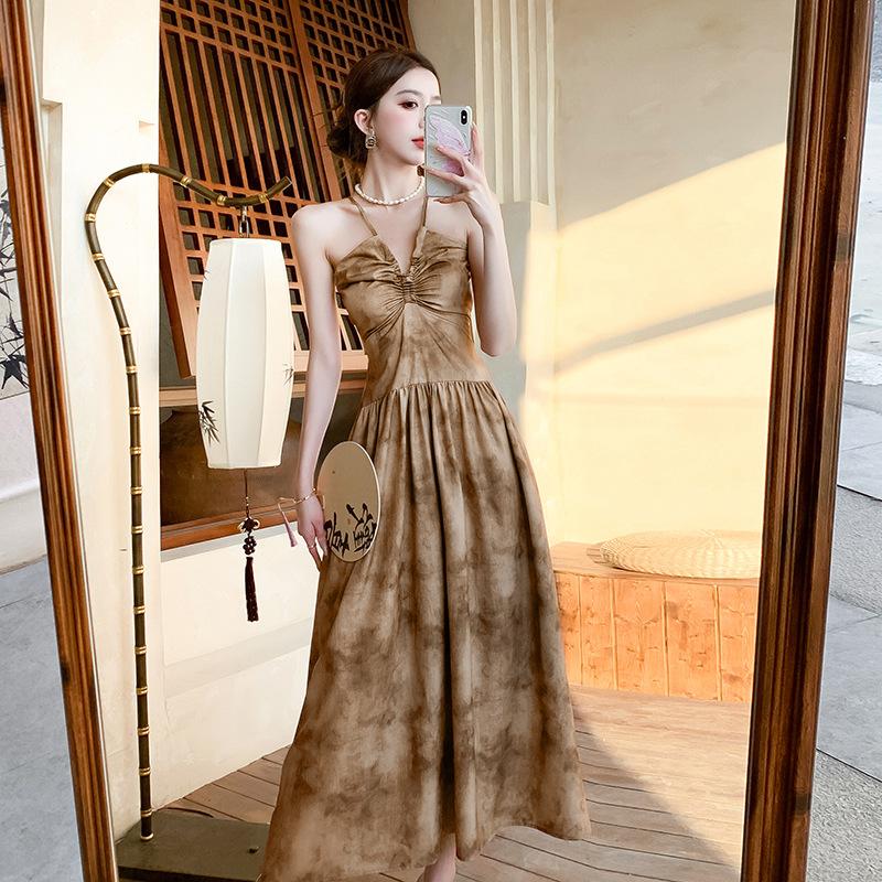 New Chinese-style neck sling v-neck dress for women, summer backless waist sexy long dress, coffee color a-word dress for women