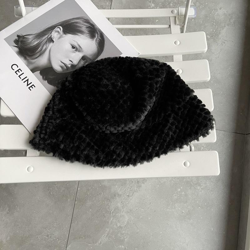 Korean Version of Women's Autumn and Winter Versatile Fluffy White Fisherman's Hat Showing Face and Small Winter Warm Ear Protection Hat