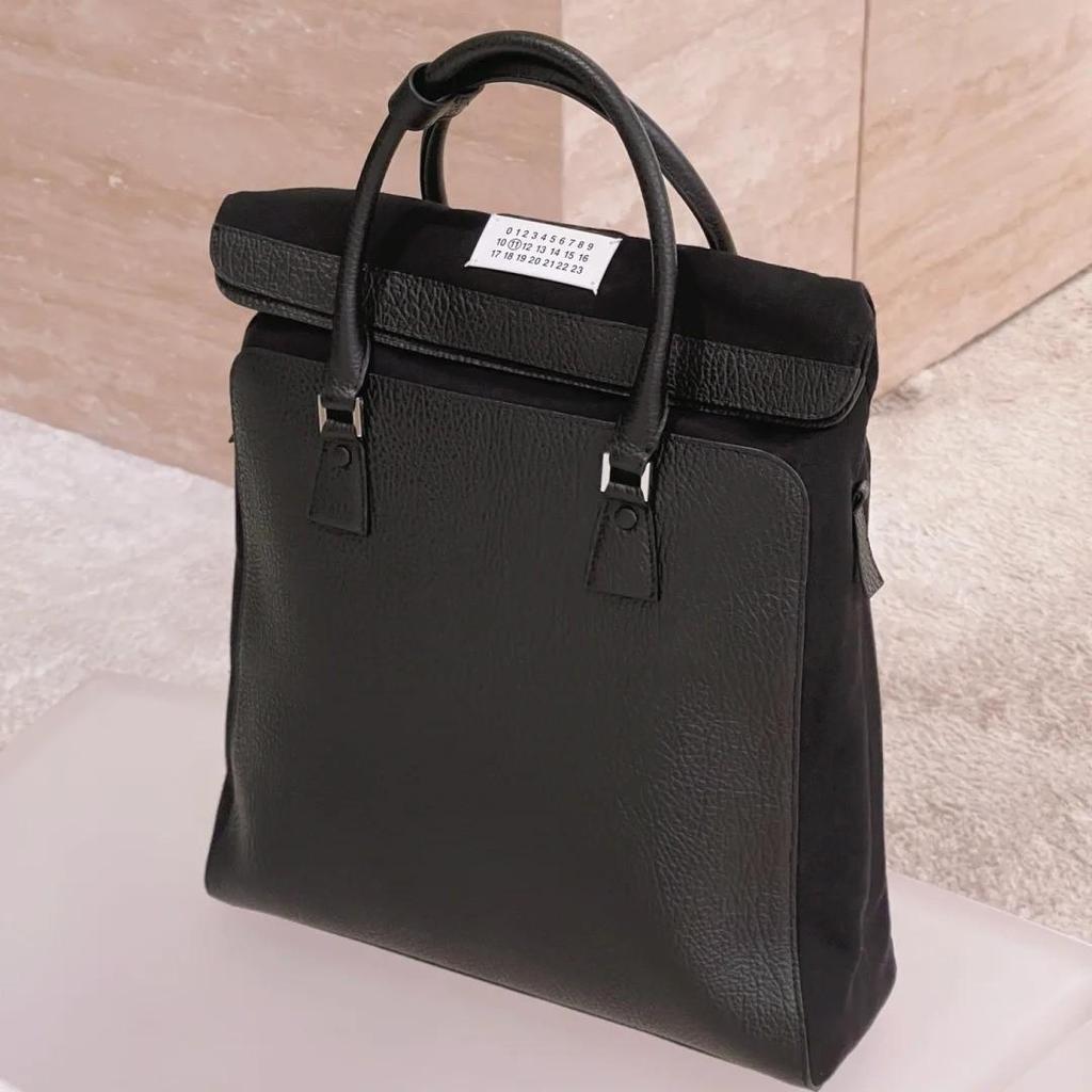 2025 Frühling Unisex Oberste Schicht Rindsleder Pendlerrucksack - Großes Fassungsvermögen Business- & Laptoptasche (5AC)