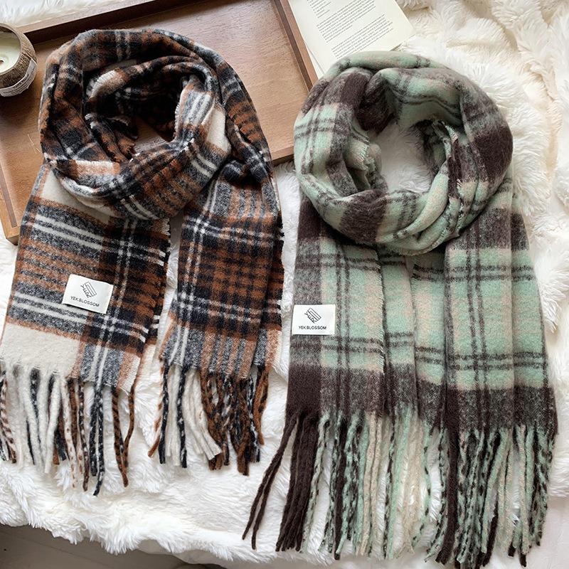 Scarf women's high-end sense autumn and winter new imitation cashmere plaid college style tassel warm scarf shawl
