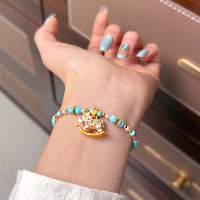 

Retro Colorful Enamel Rocking Horse Turquoise Beaded Necklace – Versatile Light Luxury Clavicle Chain for Women