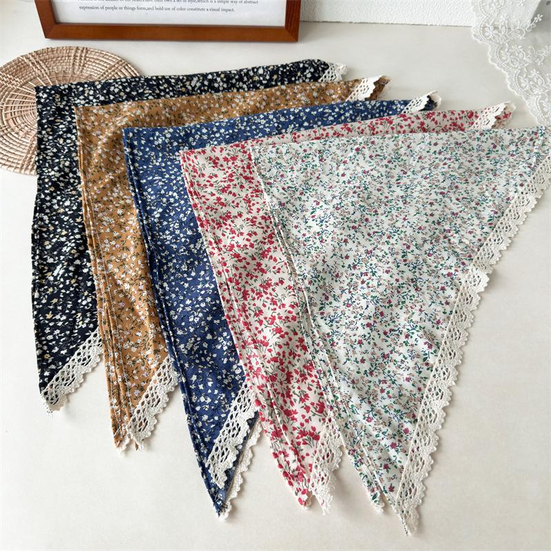 Floral Fabric Lace-edged Large Triangular Headscarf, Versatile Women's Headband for Tying Up Hair or As A Head Accessory