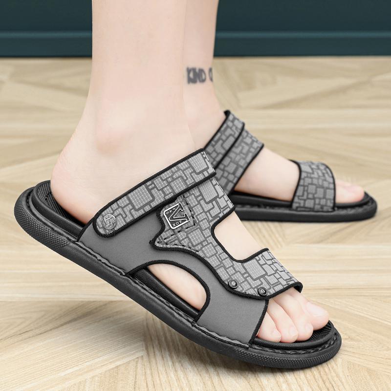 Mens Slippers Casual Shoes Beach Sandals Summer Outdoor Slides Leather Walking Comfort Fashion Lightweight Luxury Designer