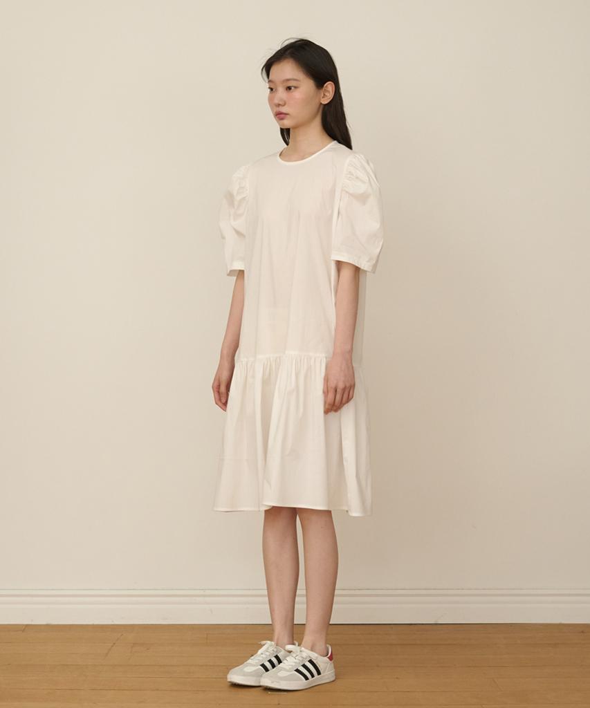 OPENING SUNSHINE Back Ribbon Shirring Dress_White