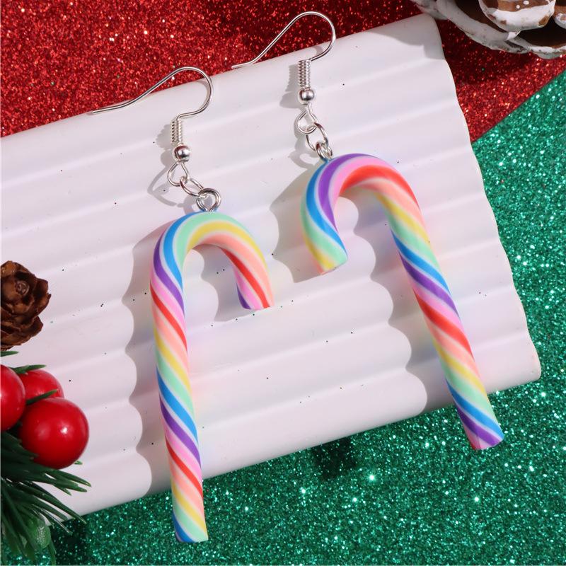

Trendy Christmas Tree Snowman Drop Earrings for Women Multicolor Polymer Clay Round Circle Hoop Earrings Xmas Party Jewelry Gift