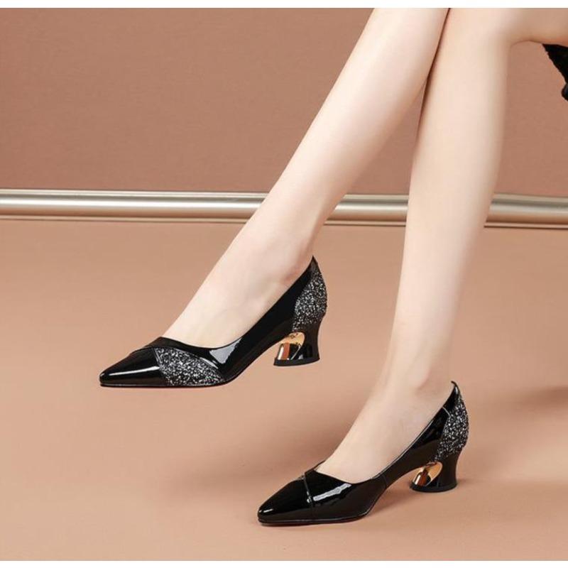 Fashion Fashion Women's High Heels Pumps 4CM Middle Heeled Elegant Ladies Wedding Shoes Sexy Red Pointed Toe Shallow Slip-On Party Shoes