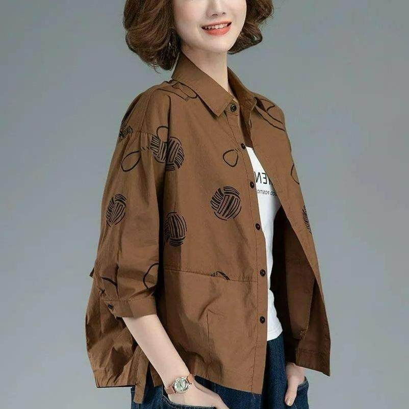 Spring and Autumn Tops, Women's Shirts, Mother Clothes, Loose Casual Short Thin Jackets, Explosive
