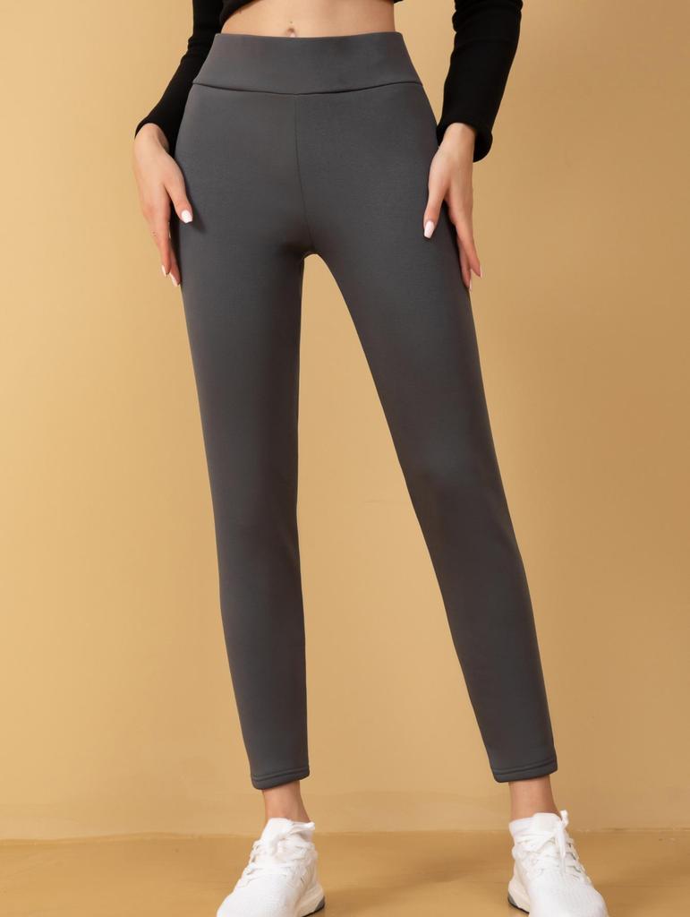 Plus Size Lamb Wool Pocket Leggings - Velvet Lined, Slim-Fit, Mid-Waist Warm Cuffed Pants