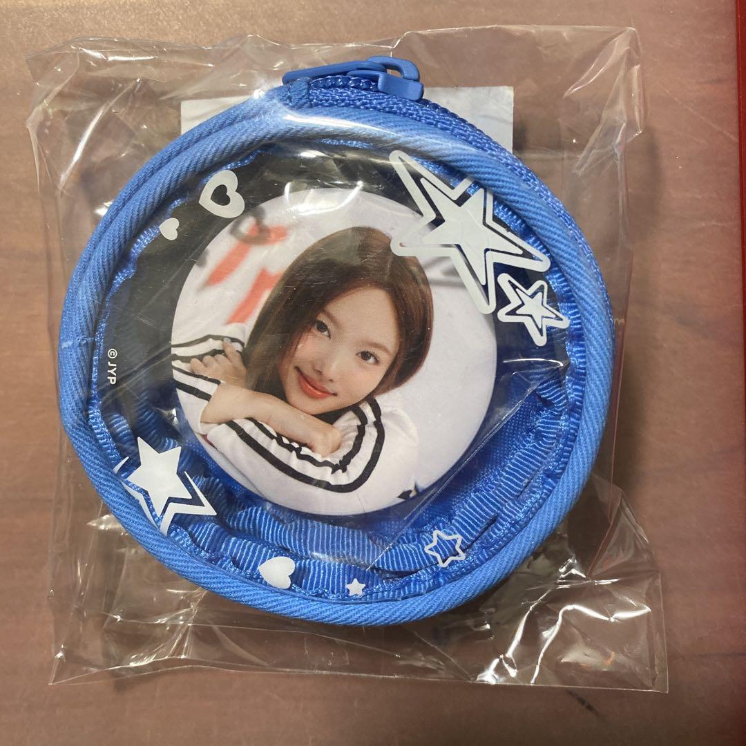 

[USED] TWICE home9round badge & case Nayeon Korean fan meeting