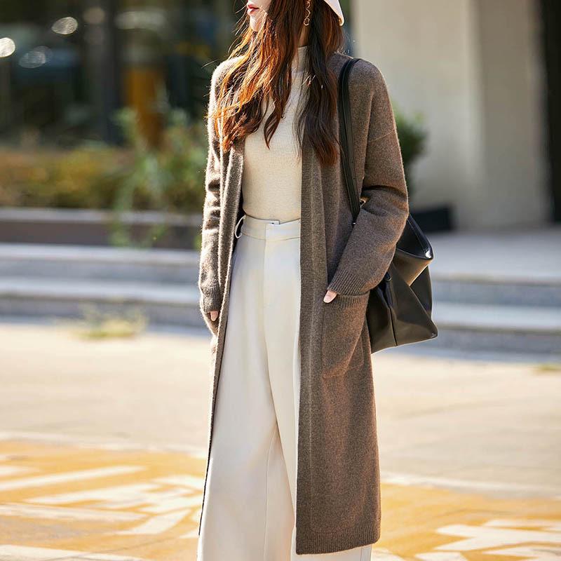 2025 Autumn/Winter Korean-Style Knee-Length Knit Cardigan - No Button, Double Pocket, Loose Fit, Solid Color