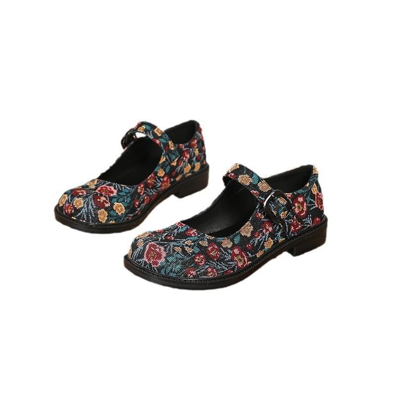 

Маленькие кожаные туфли женские весна и осень литературная вышивка цветочная ткань Мэри Джейн одинарные туфли туфли принцессы низкий каблук ретро стиль 40 чёрный