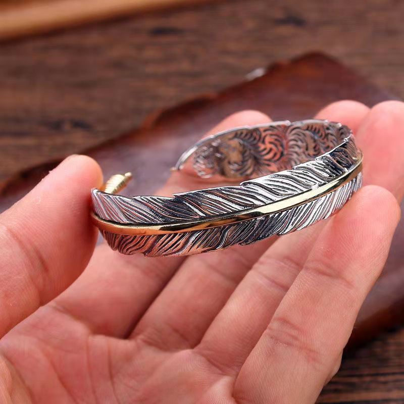 Eco-friendly material alloy electroplated feather design bracelet with adjustable opening, retro men's bracelet