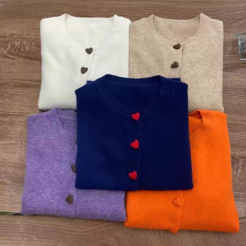 Autumn and winter new loose and thin round neck love knitted cardigan women's lazy wind sweater jacket top