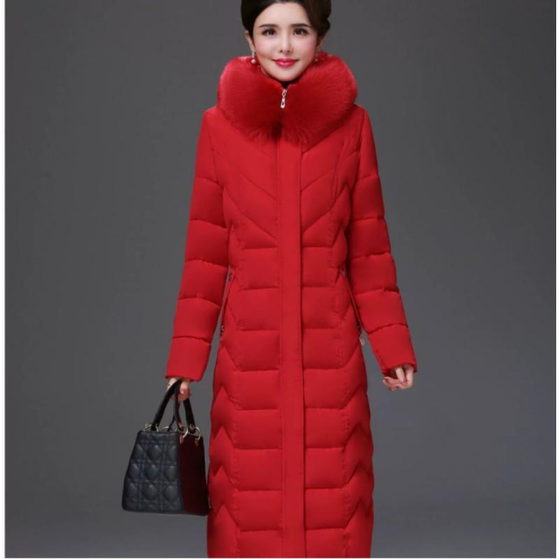 Women's Winter Plus Size Thickened Mid-Length Knee-Length Warm Jacket Elegant Fitted Hooded Coat for Middle-Aged Mothers