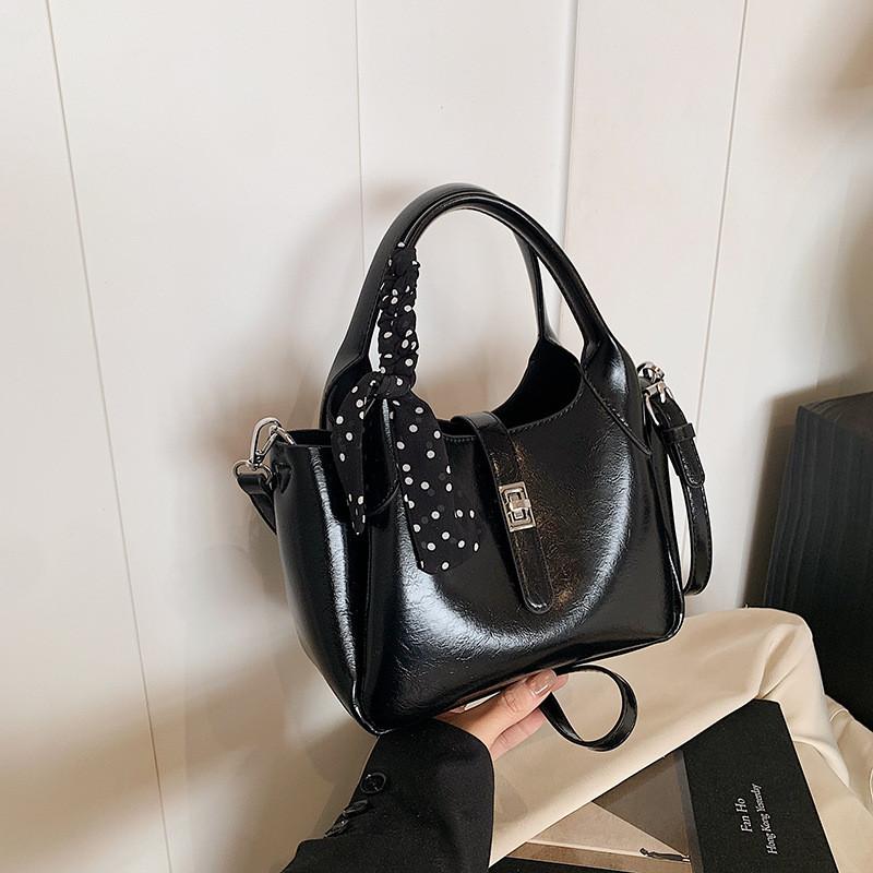 Ielgy Portable Fashion Casual Tote Bag Korean Version Trendy All-Match One-Shoulder High-End Female Bag