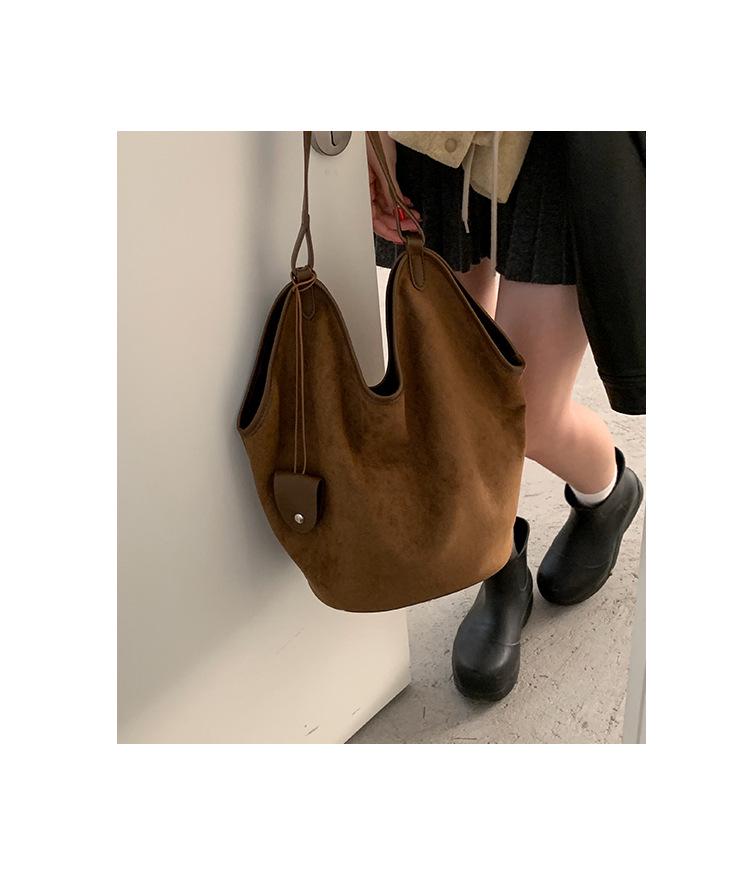 Sac cabas bandoulière grande capacité style rétro pour femme, collection automne/hiver 2025