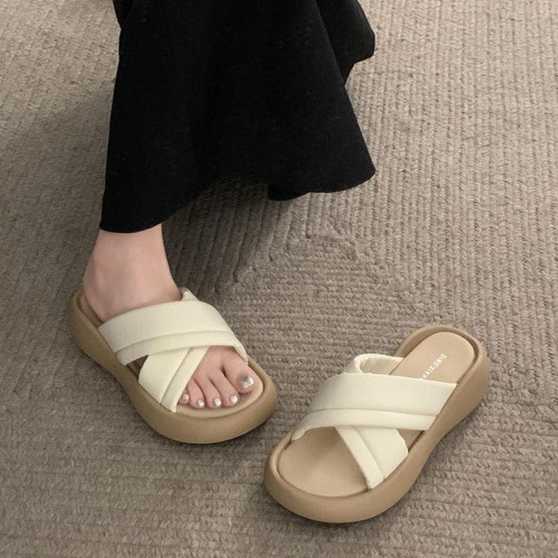 One-line Shoes Thick-soled Slippers New Anti-slip Soft-soled Cooling Slippers for Women In Summer