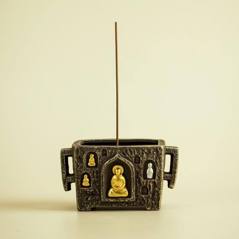

Dunhuang Mogao Grottoes Thousand Buddha Incense Burner Ceramic Stick Holder Base for Zen Meditation Home Desktop Decor Gift