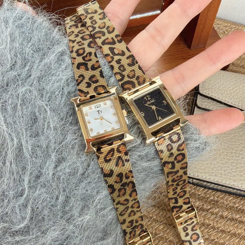 Golden Leopard Print Design Sense Atmospheric Trend Personality Fashionable Women'S Watch