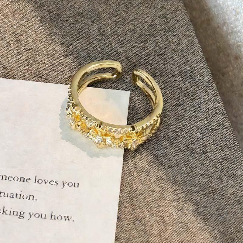 Vintage und Eleganter Farbblock-Inlay Diamantgebürsteter Ring Mode Exquisite Ringe Schmuck Geschenk