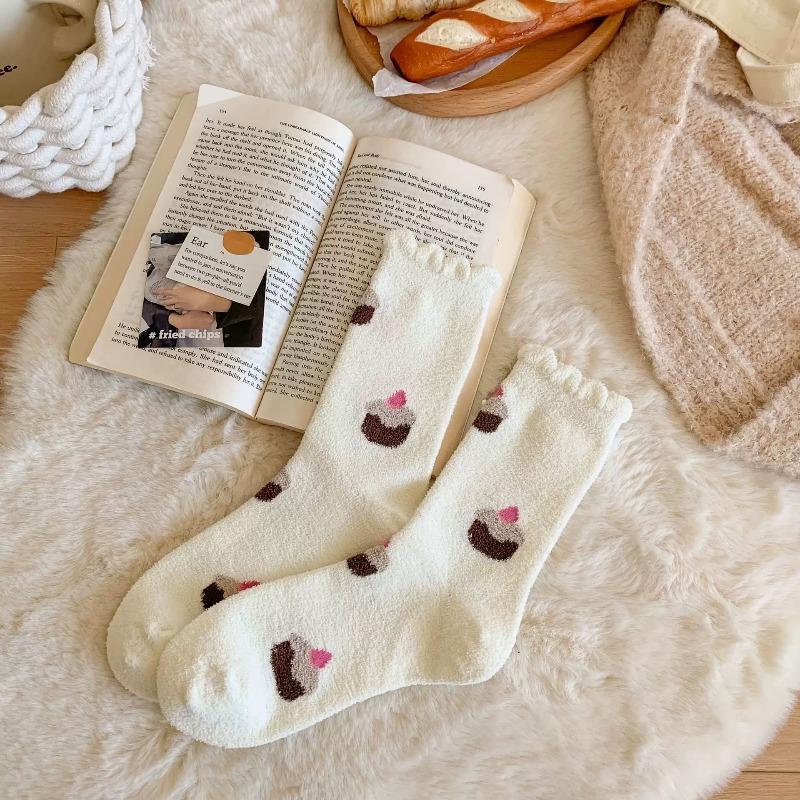 Women's Autumn and Winter Thickened Warm Australian Fleece Mid-calf Socks, Home Floor Socks, Pile Socks, Trendy Cake Socks